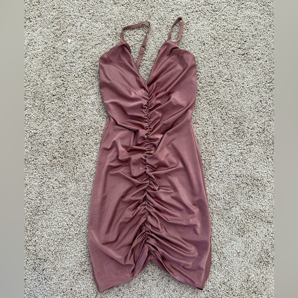 pink dress
